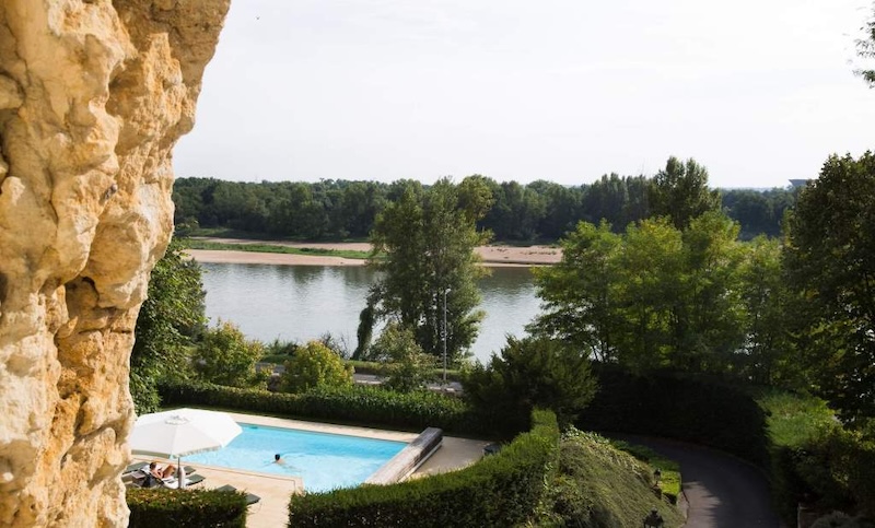 ÉVASION D'EXCEPTION EN BORD DE LOIRE AU DOMAINE TROGLODYTE LES HAUTES ROCHES