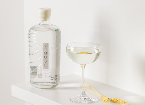 X MUSE : La première vodka d'assemblage inspirée par la culture écossaise